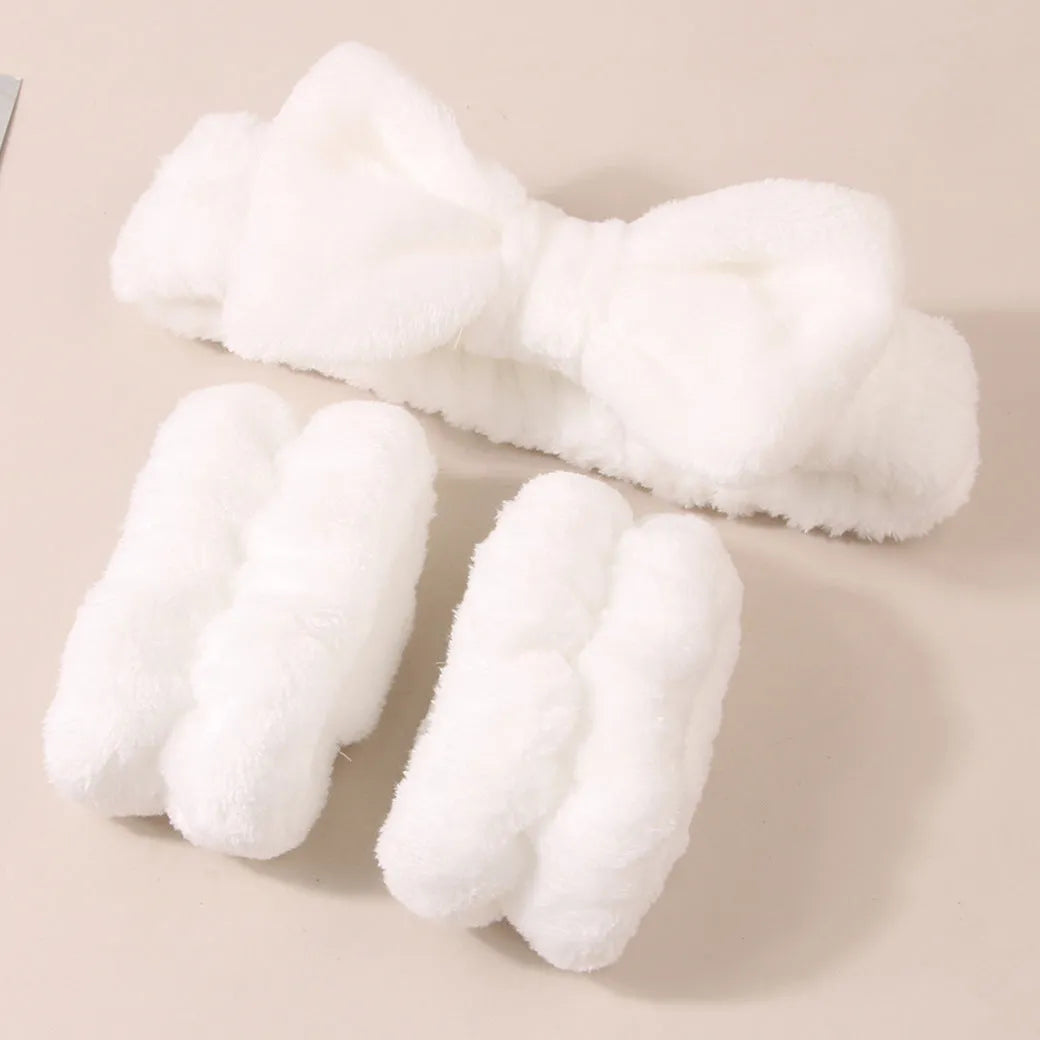 Facial brush set with coral fleece hair band in purple, nylon brush with plastic handle for skincare cleansing