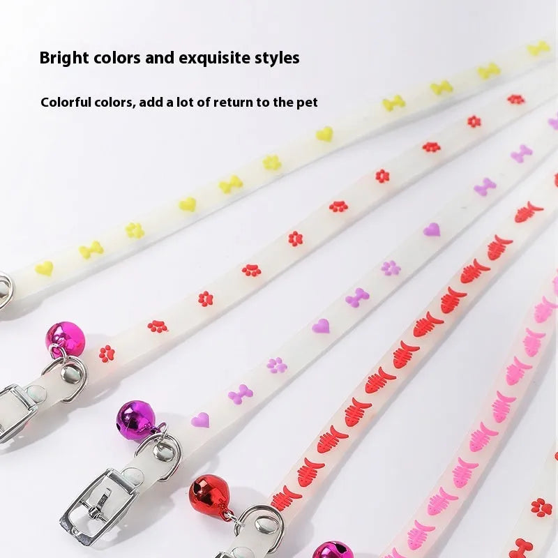 Cat wearing luminous collar with metal bell and adjustable 29cm silicone rope