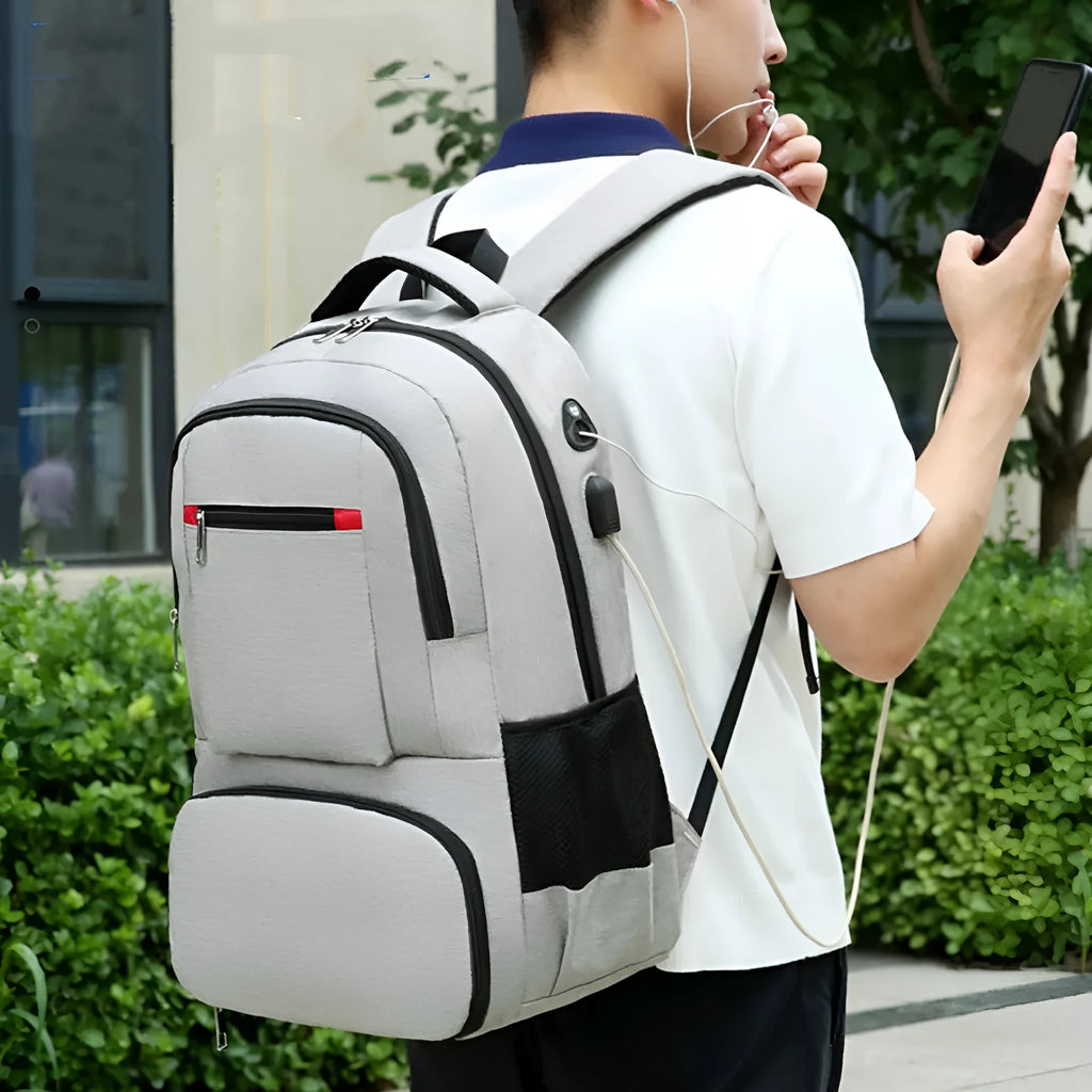 Light grey Oxford cloth insulated picnic backpack with curved shoulder straps and front pockets