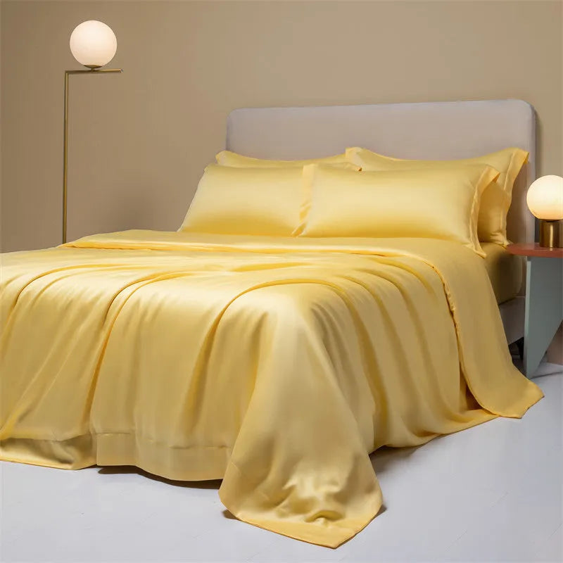 Luxury Lenzing Tencel 200 thread count quilt cover and sheet set in Antique White with modern simplicity style