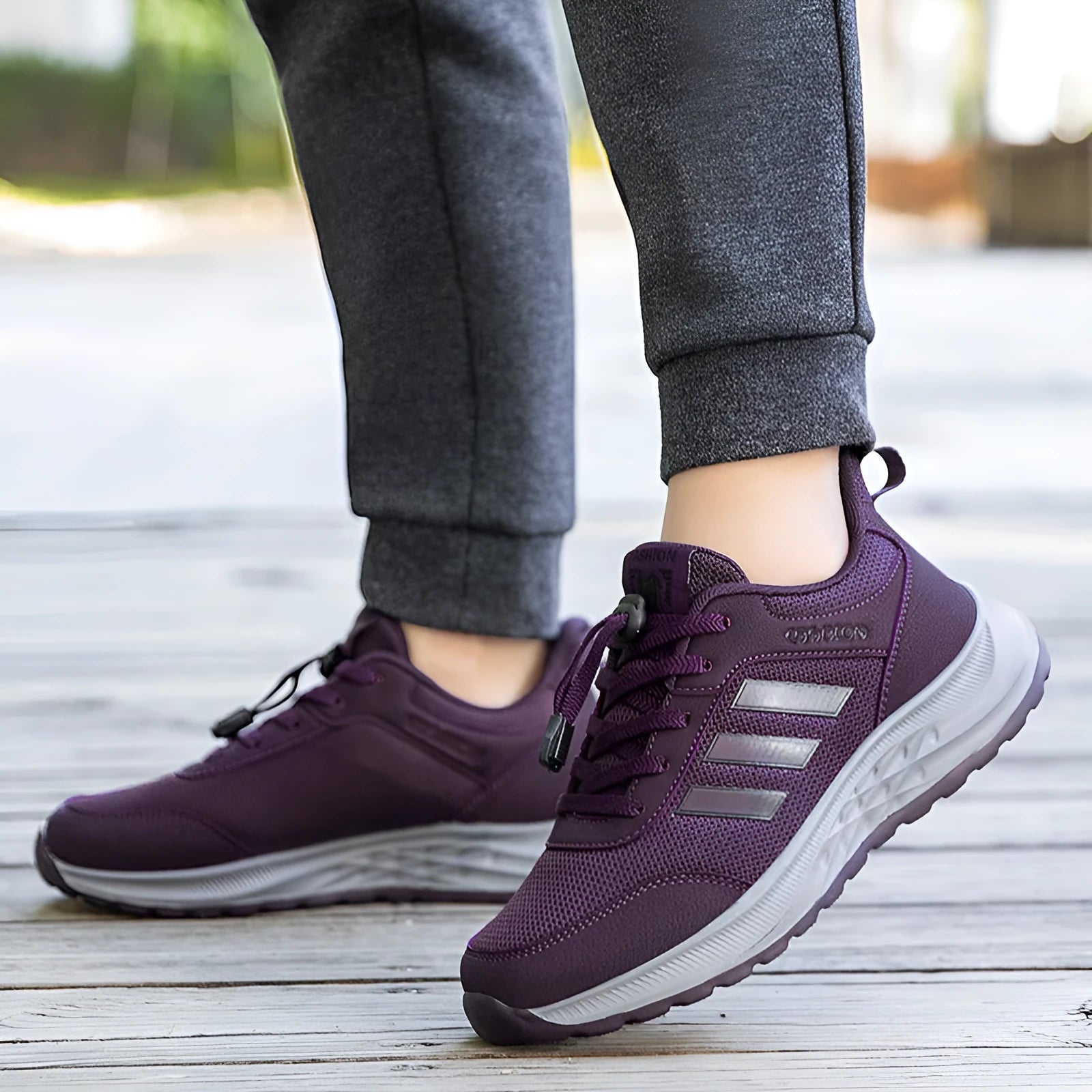 Men's and women's breathable mesh casual shoes with elastic band and non-slip sole in multiple colours.