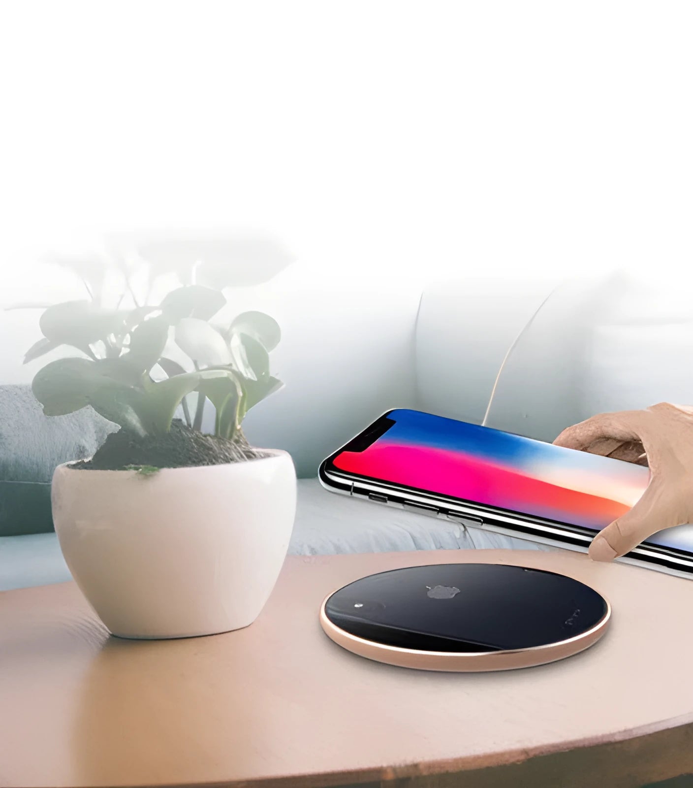 Ultra-thin aluminium alloy wireless charger in golden, red, rose gold, or silvery colours with Micro USB port