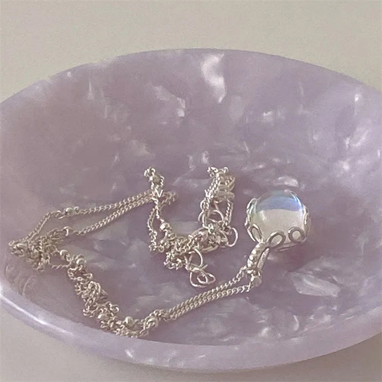 Silver geometric ornamental stone necklace on curb chain with adjustable 41-50cm length