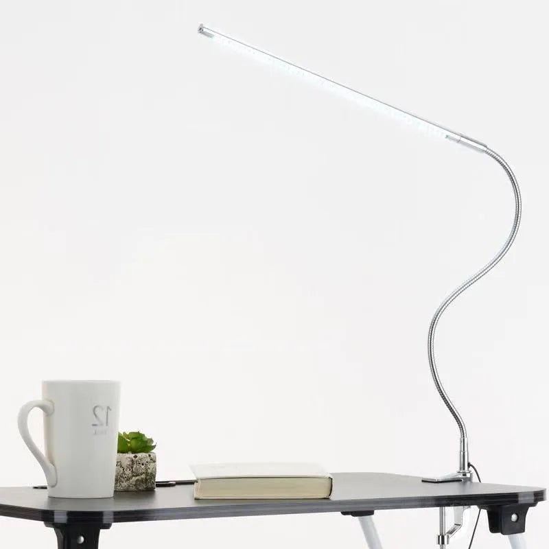 Silver aluminium alloy LED clip table lamp with long arm for nail lighting