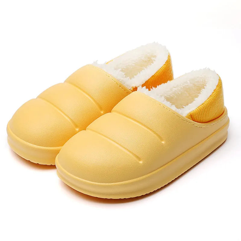 Women's waterproof garden slipper in green with plush lining and a textured non-slip EVA sole.