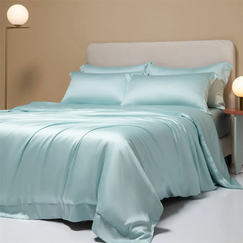 Luxury Lenzing Tencel 200 thread count quilt cover and sheet set in Antique White with modern simplicity style