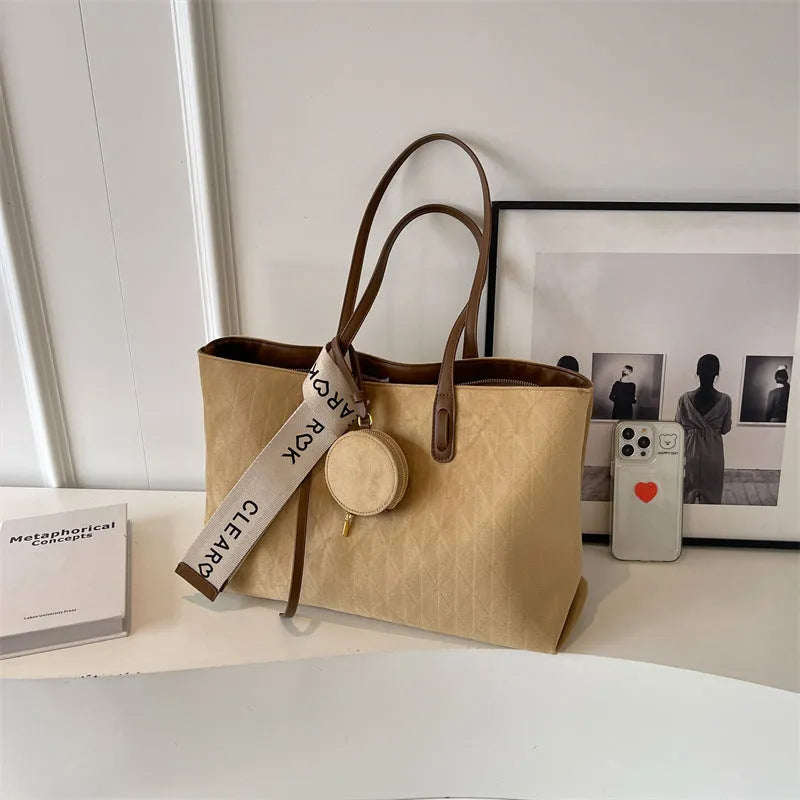 Large capacity casual polyester tote shoulder bag in horizontal square shape with shoulder strap