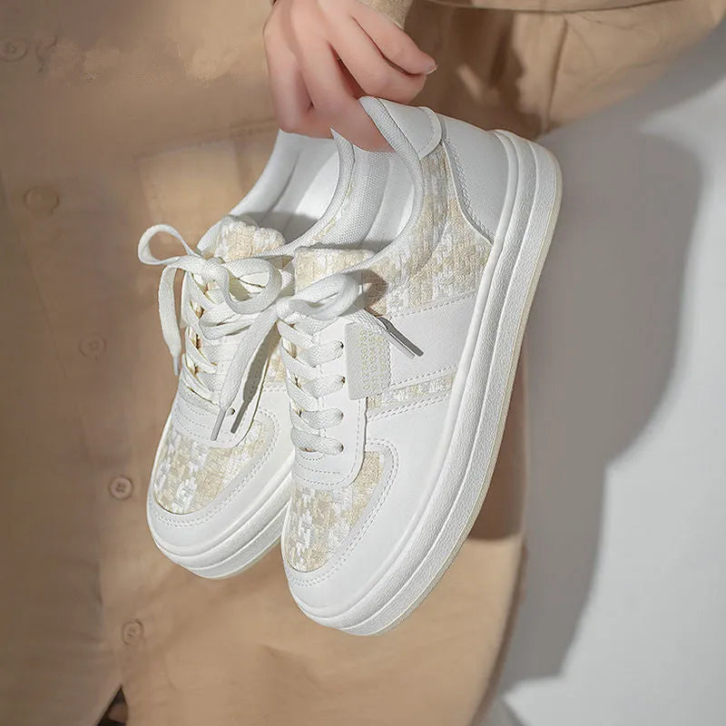 Beige plaid leisure sports board shoes with round toe and lace-up front on a rubber sole.