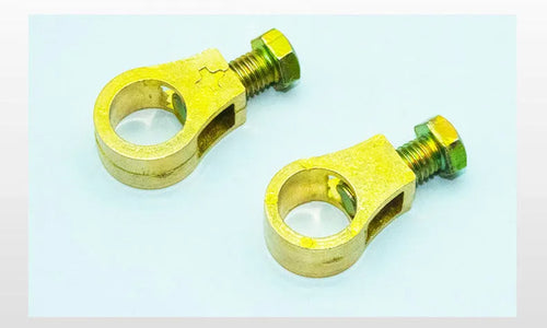 Solid pure copper car battery clamp with screw terminals for automotive electrical connections