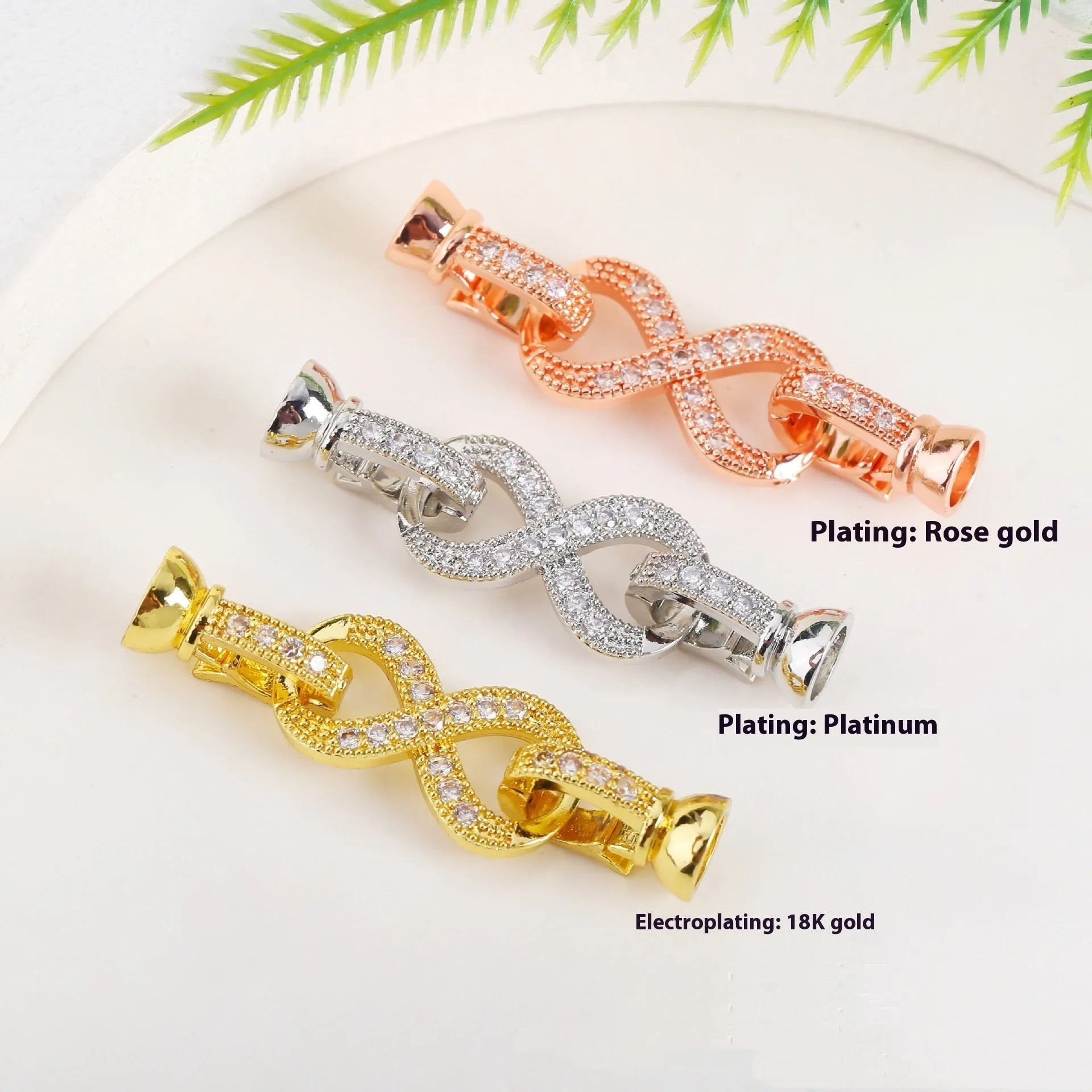 Small gold-coloured metal chain buckle for DIY jewellery making with electroplated finish
