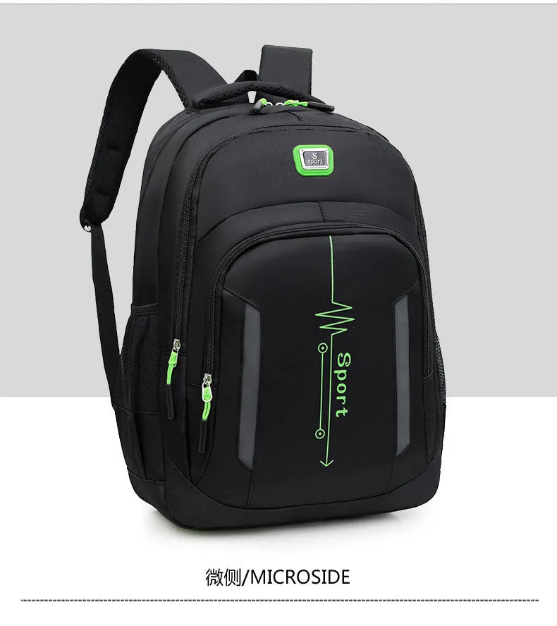 Capacity backpack in oxford cloth with airpillow straps showing sewing line details