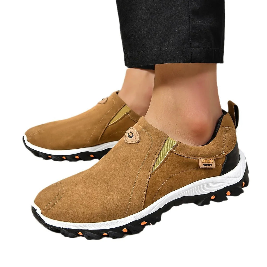 Men's round head thin fashion shoes in multiple colours with rubber sole and shallow mouth opening