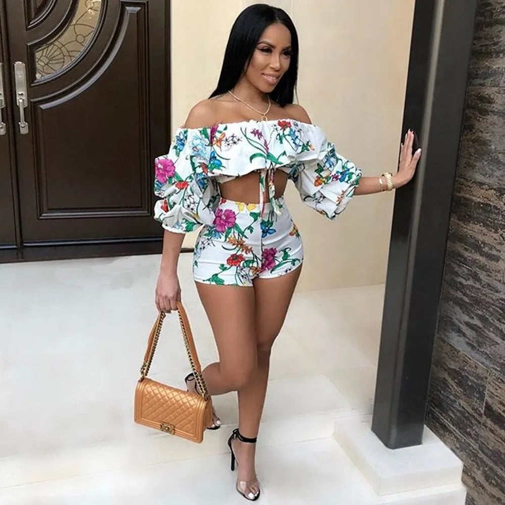 Women's two-piece pants suit with printed pile sleeves and matching shorts in multicolour digital print