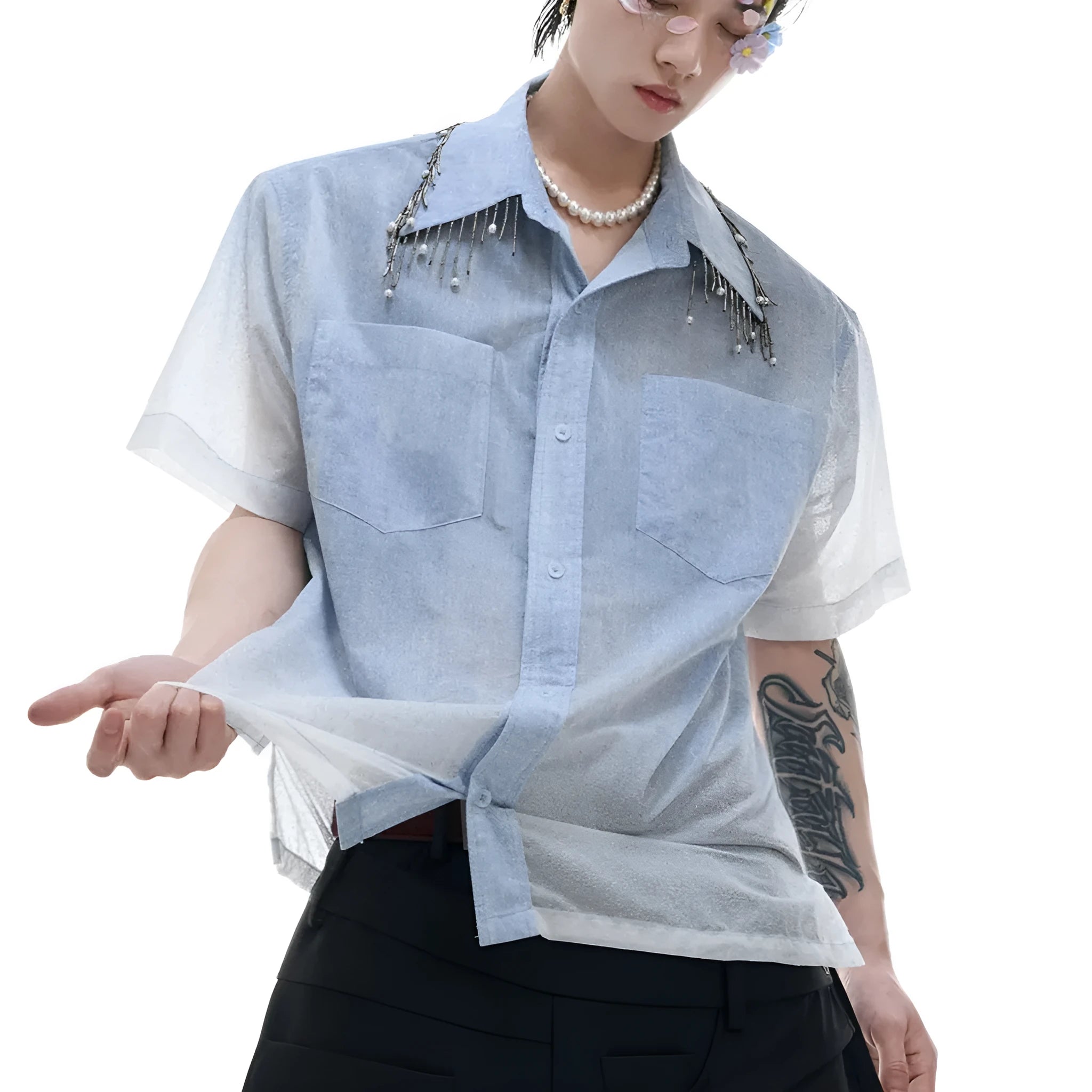 Men's blue and white gradient short sleeve shirt with quilted details and loose fit