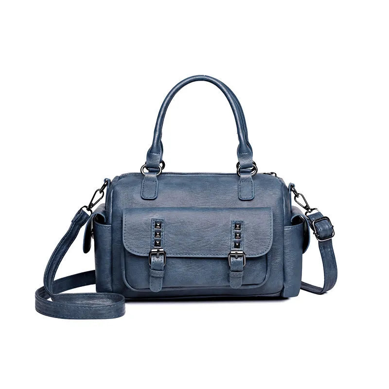 Vintage style large messenger bag in PU leather with contrasting stitching