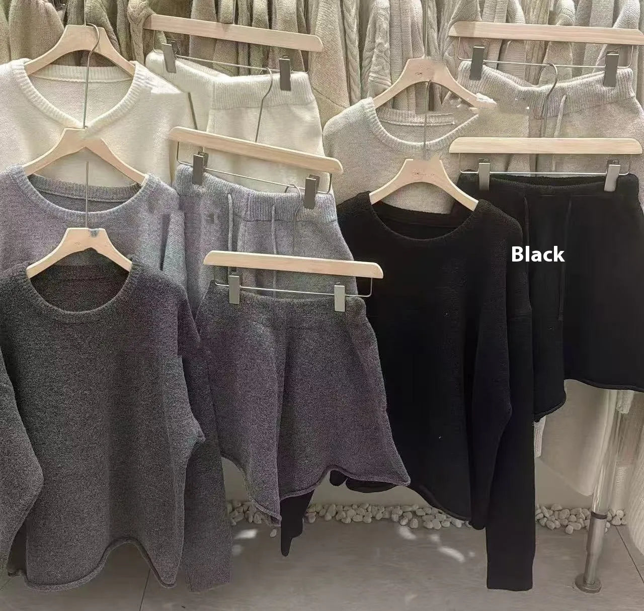 Women's loose-fitting long sleeve sweater with knitted wide-leg shorts two-piece set in polyester acrylic blend
