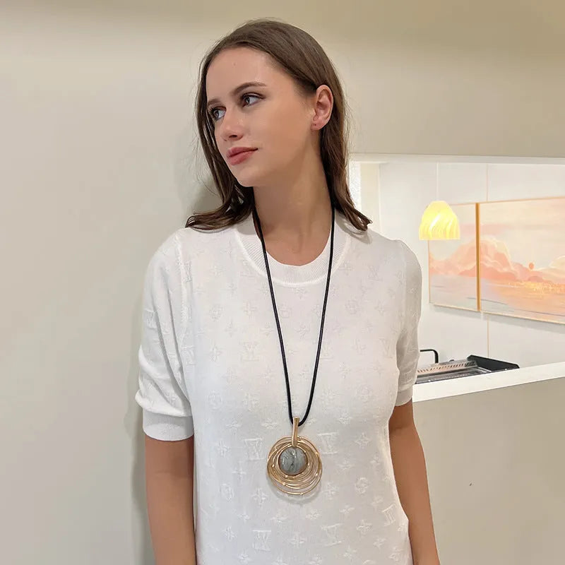 Women's vintage gold geometric pendant sweater chain necklace with adjustable length and snakeskin wax rope chain