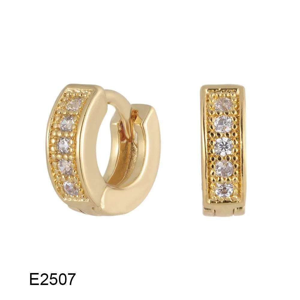 Brass gold plated heart-shaped zircon ear clip earrings with gang drill elements