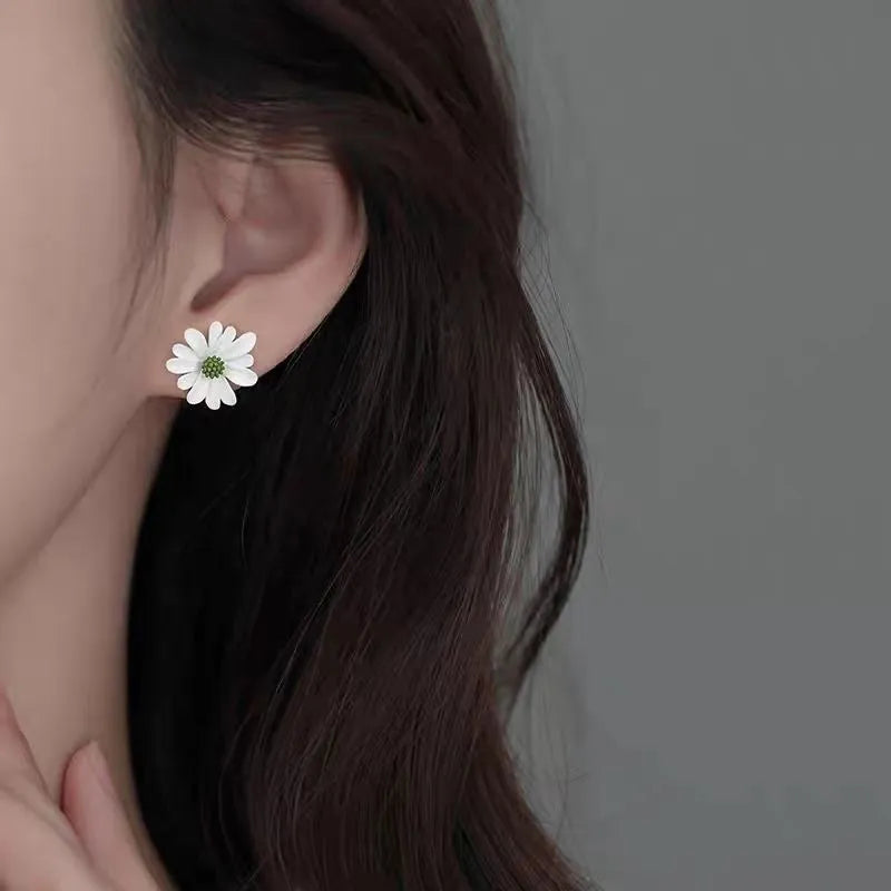 Flower stud earrings in blue orange, white green and yellow white colour combinations