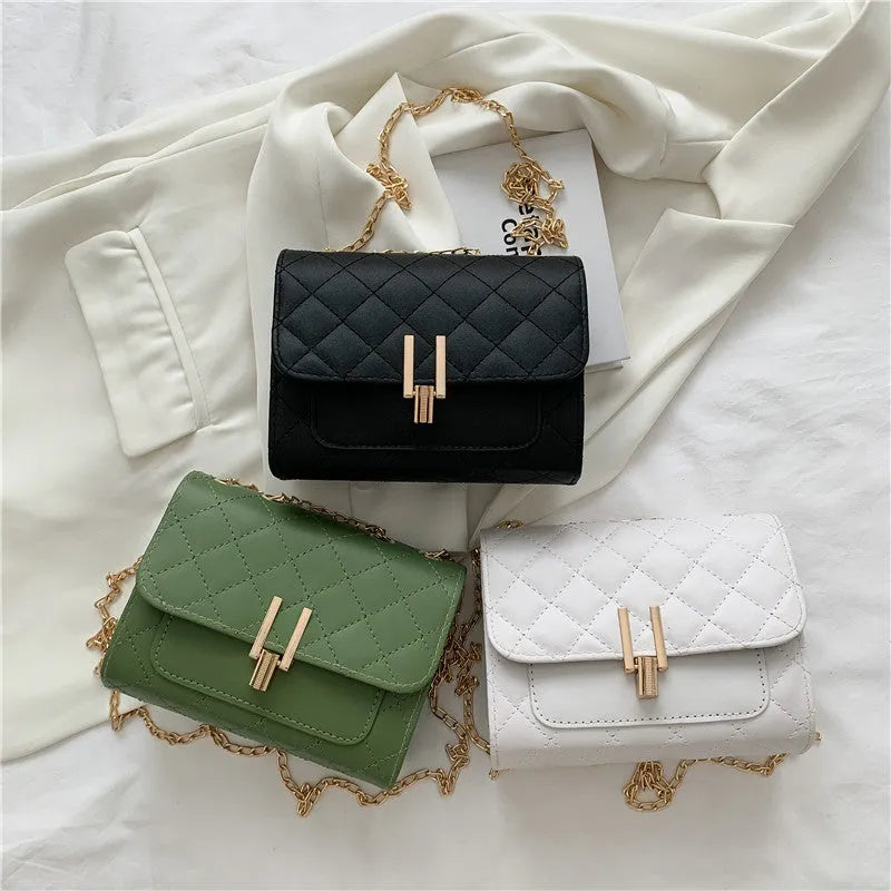 Women's PU crossbody bag with diamond lattice chain strap in minimalist solid colour design