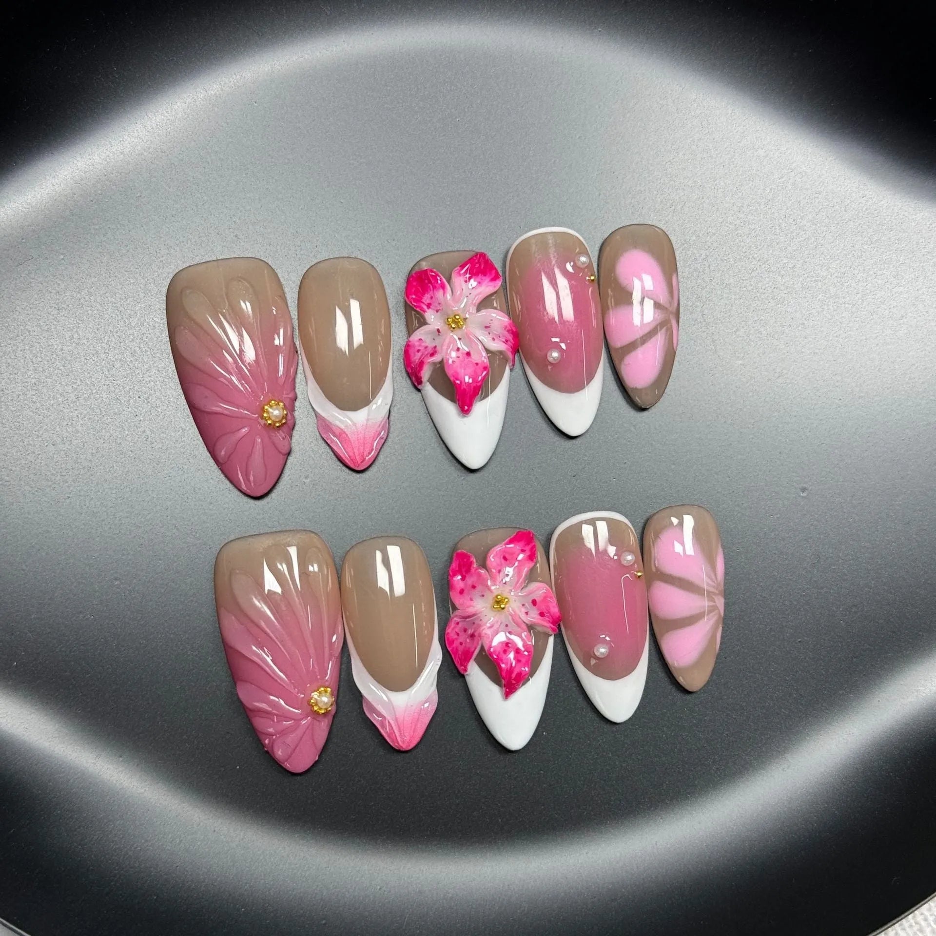 French style fluid ice flower manicure plastic gel nail tips in almond shape with four size options