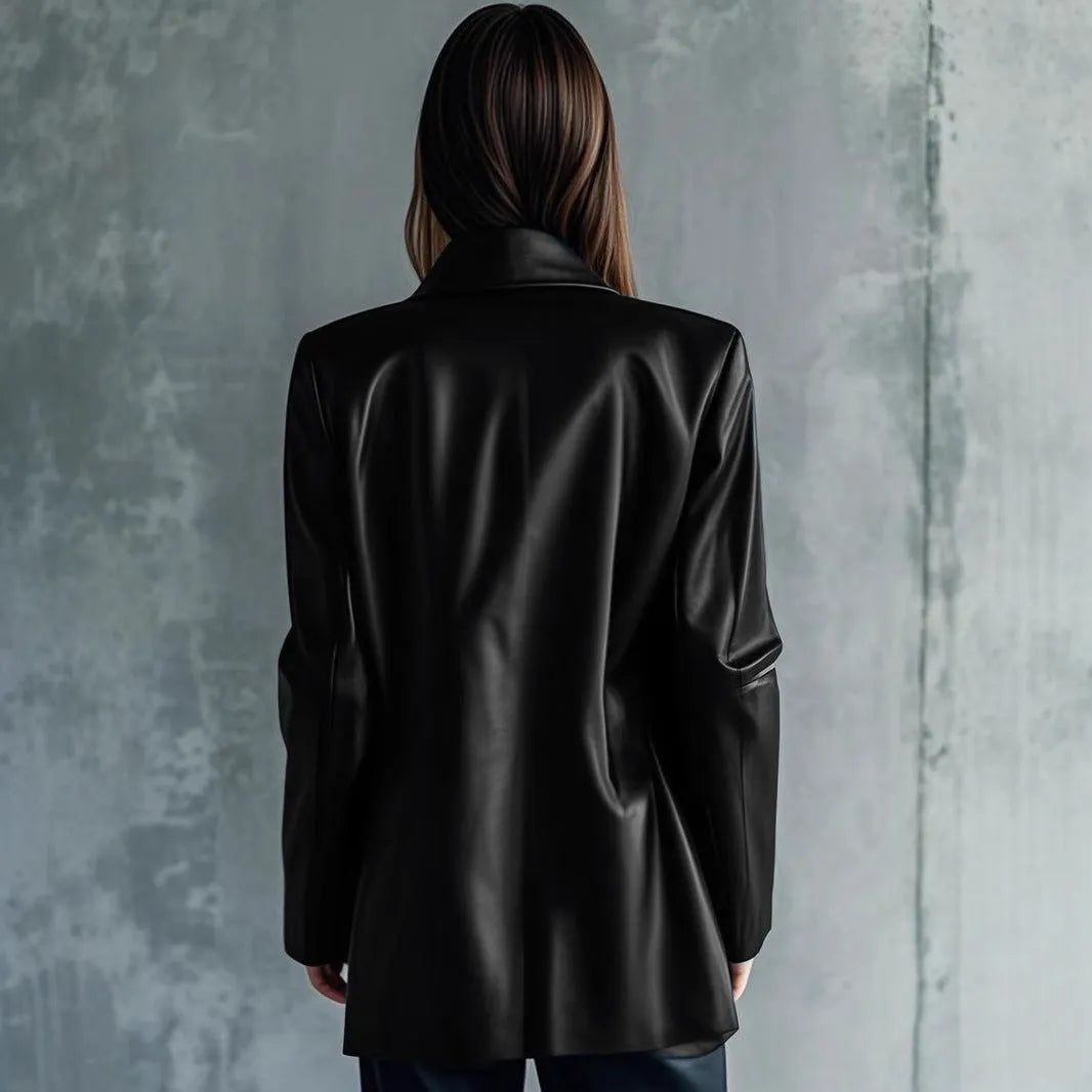 Black women's leather jacket with solid colour and long sleeves