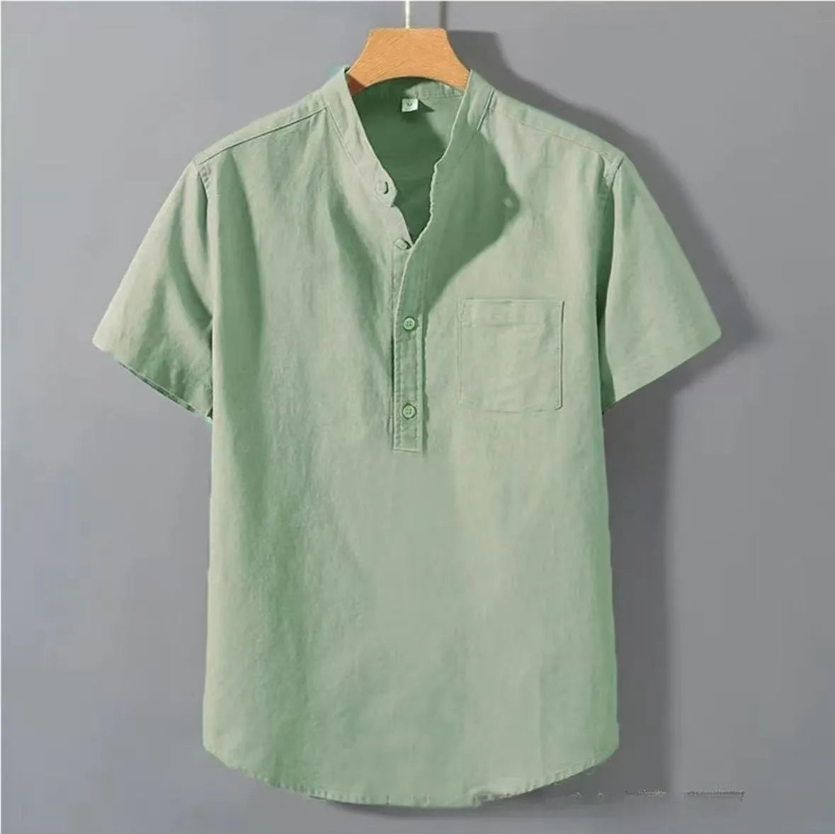 Men's casual linen shirt with stand collar and short sleeves in slub cotton fabric, loose fit