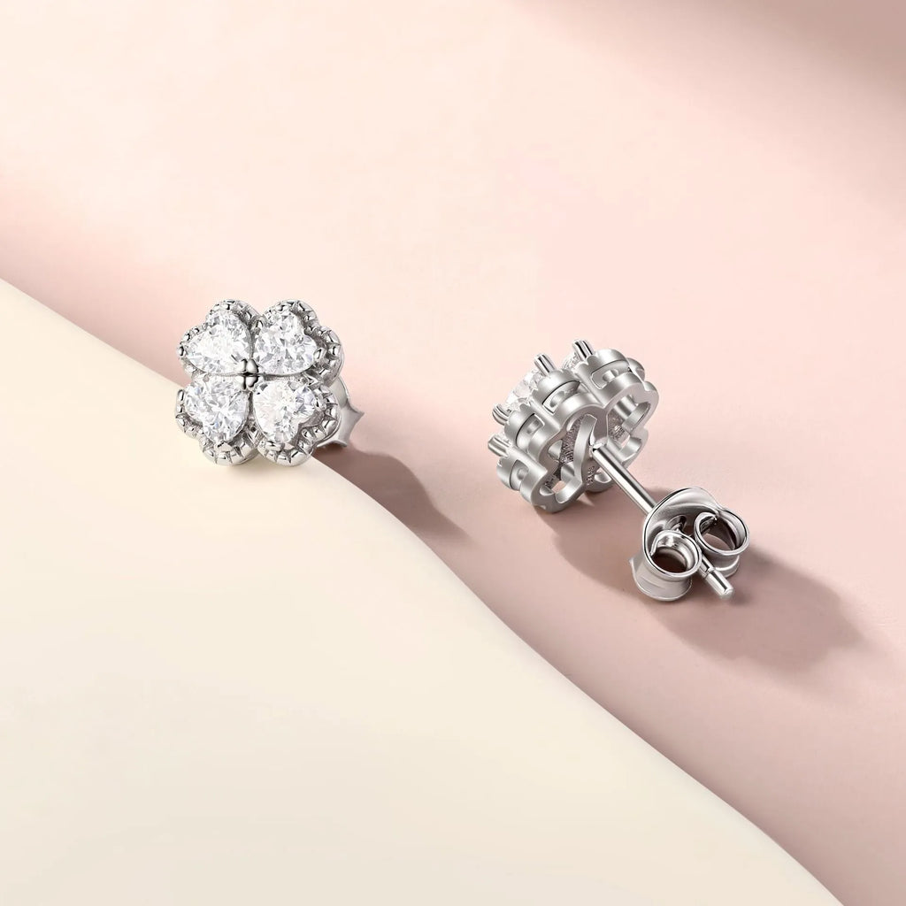 Zeng Yin four-leaf clover earrings with heart-shaped zircon stones in sterling silver