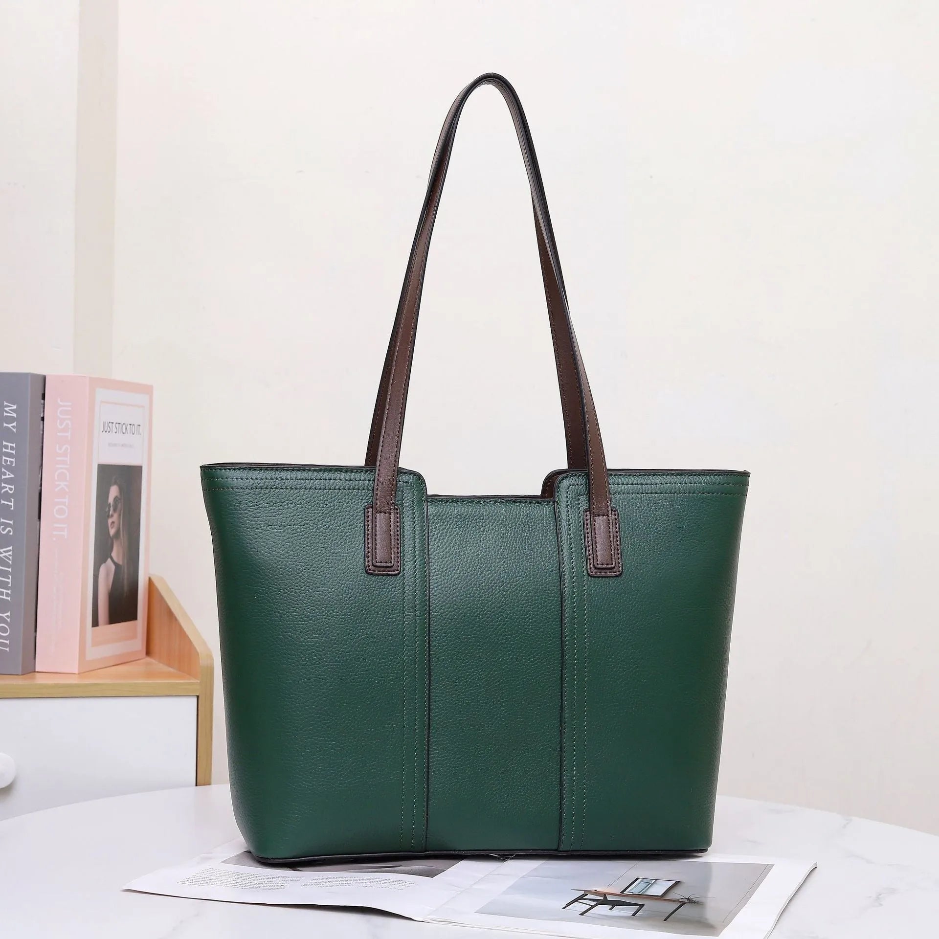 Genuine leather women's commuter shoulder bag in box-type shape with sewing line detailing and mobile phone compartment