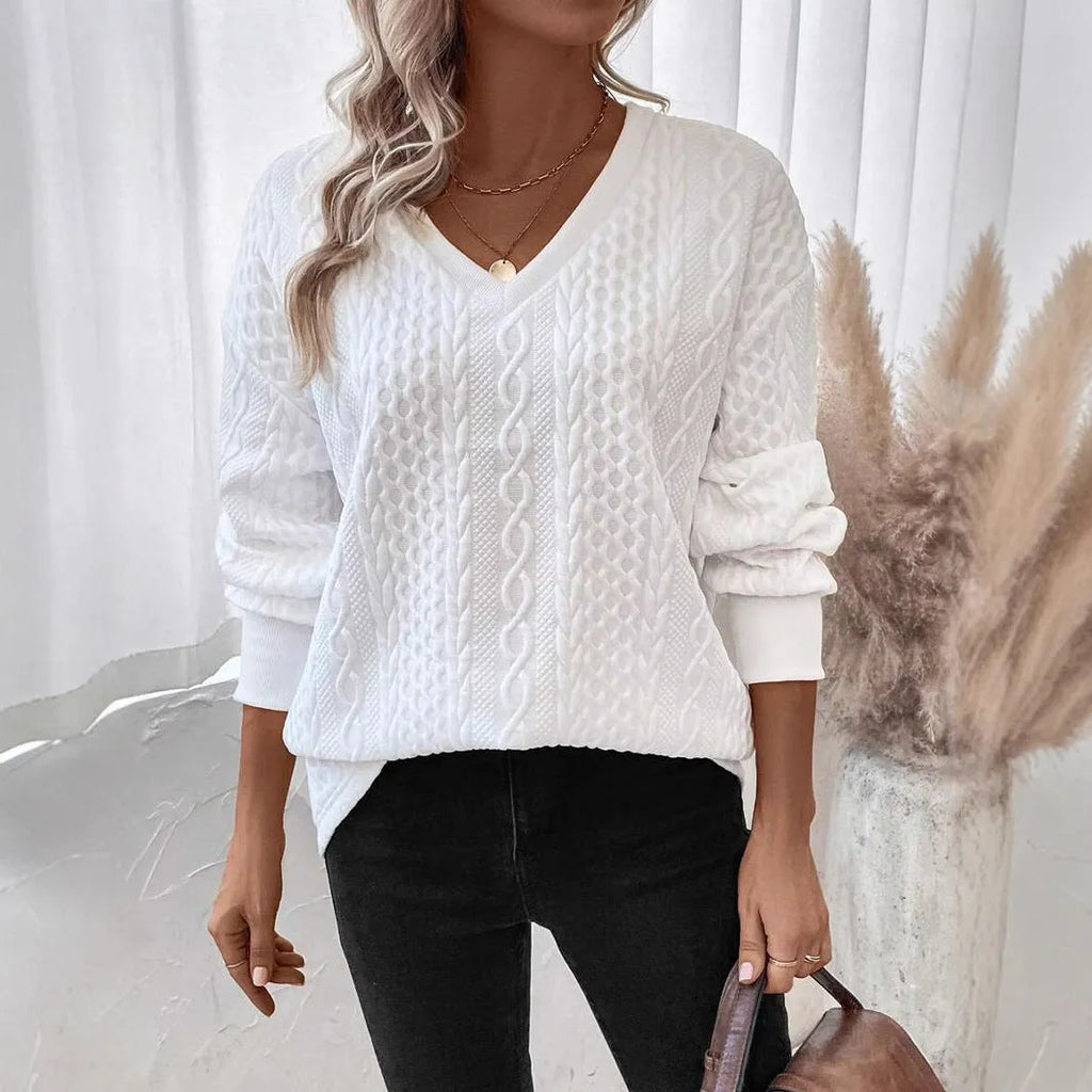 Milky white casual T-shirt with 3D pattern and loose fit in Japanese Korean style