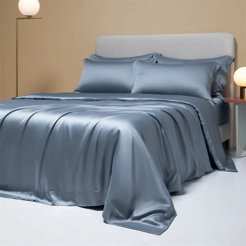 Luxury Lenzing Tencel 200 thread count quilt cover and sheet set in Antique White with modern simplicity style