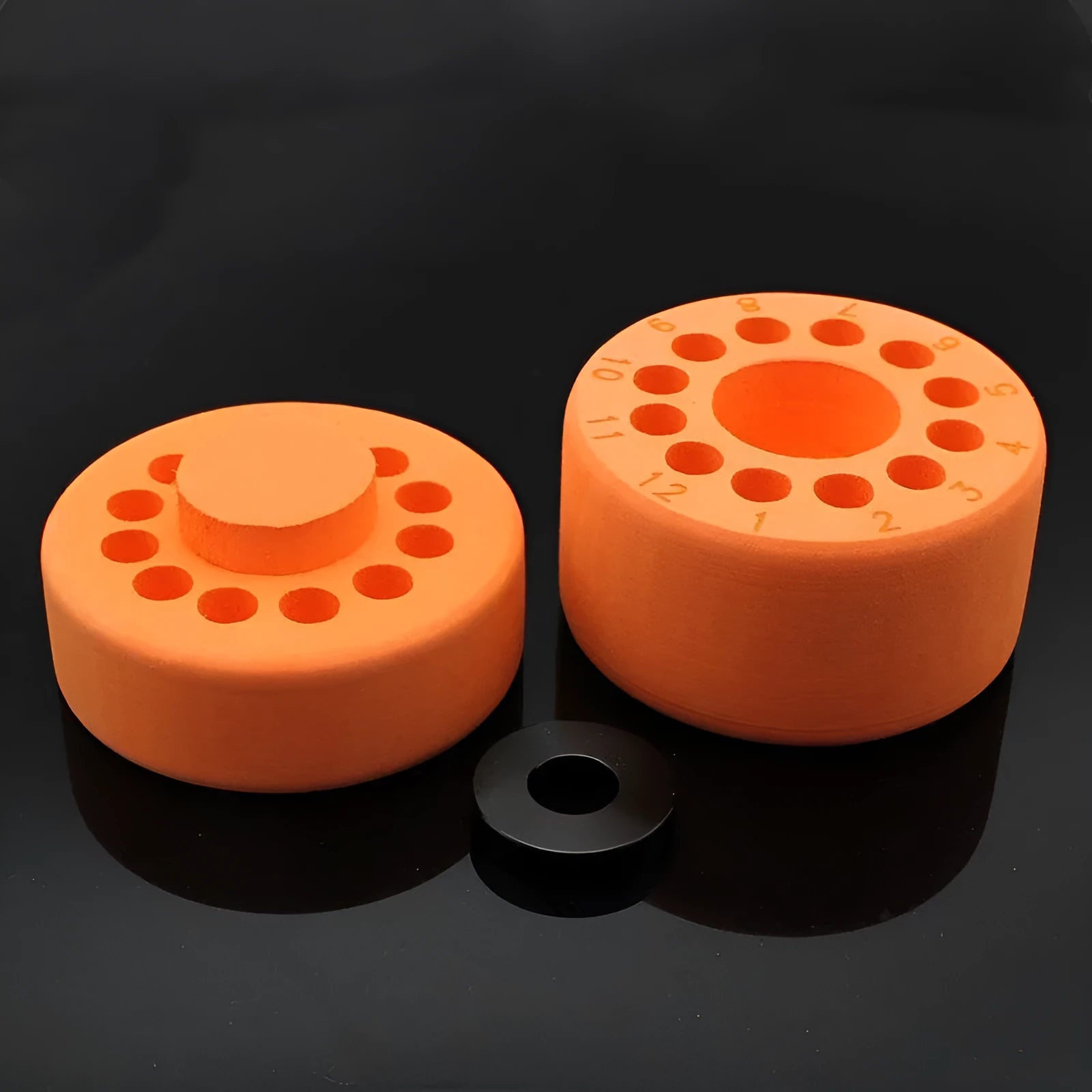 Orange and blue process cooling box for laboratory gradient freezing and cell recovery.