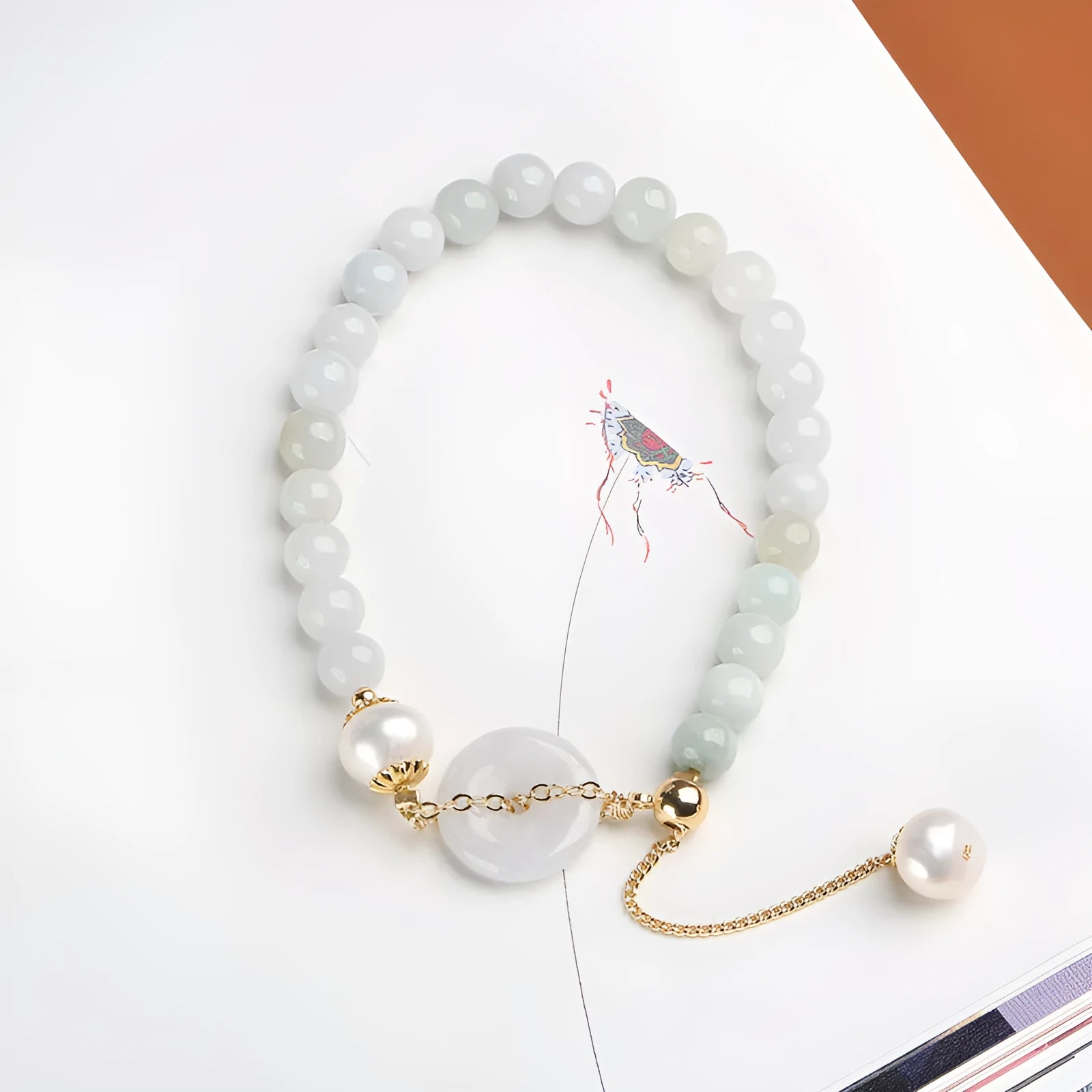 Natural emerald peace buckle pearl bracelet with jade round pendants and geometry shapes