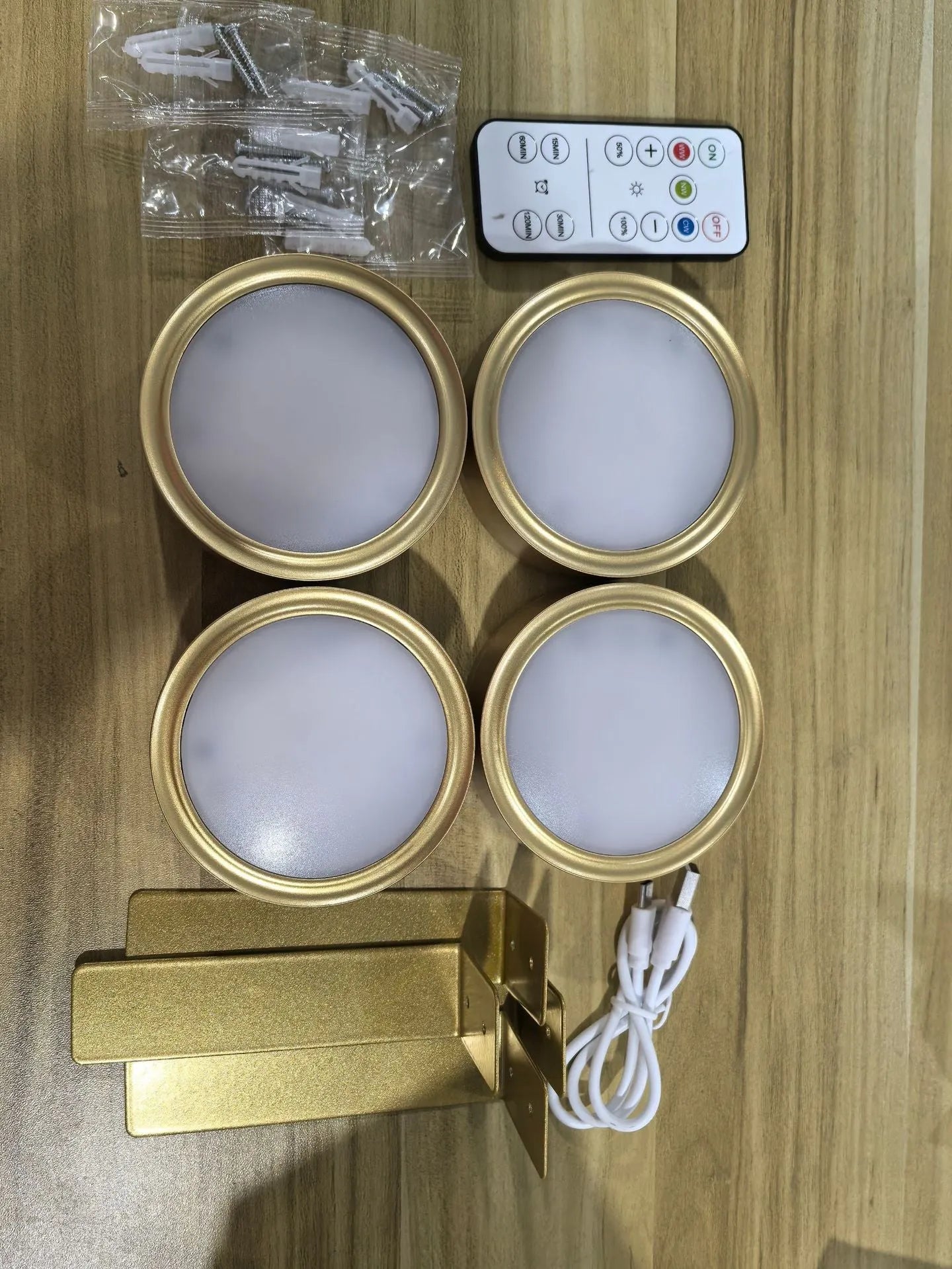 Wireless LED painting lamp with magnetic charging and remote control in black, white or gold finish