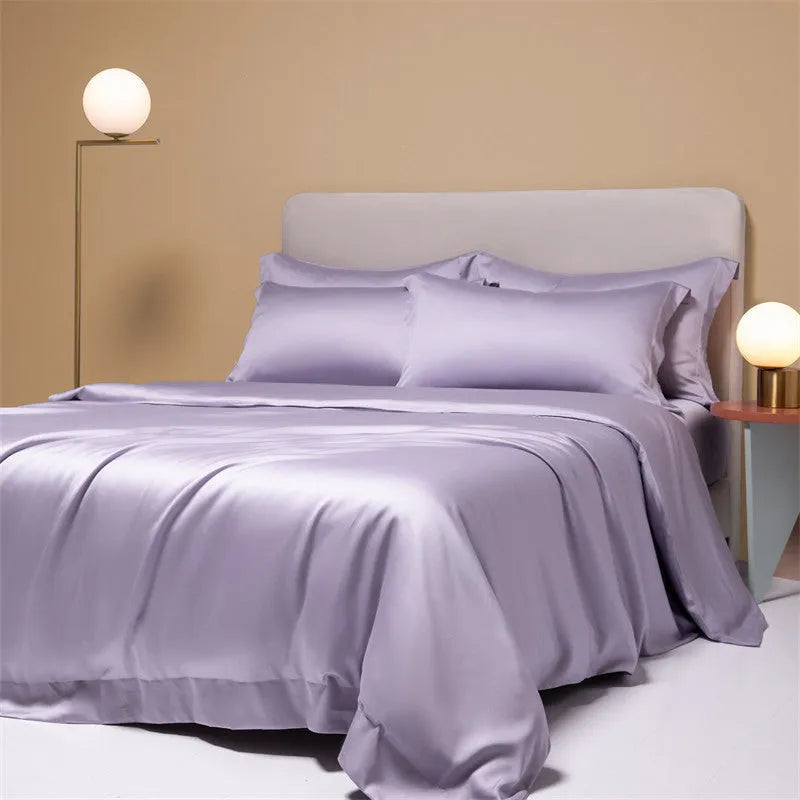 Luxury Lenzing Tencel 200 thread count quilt cover and sheet set in Antique White with modern simplicity style