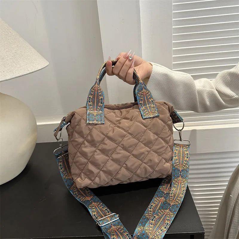 Soft Oxford cloth messenger bag with embroidered rhombus details in urban simplicity style