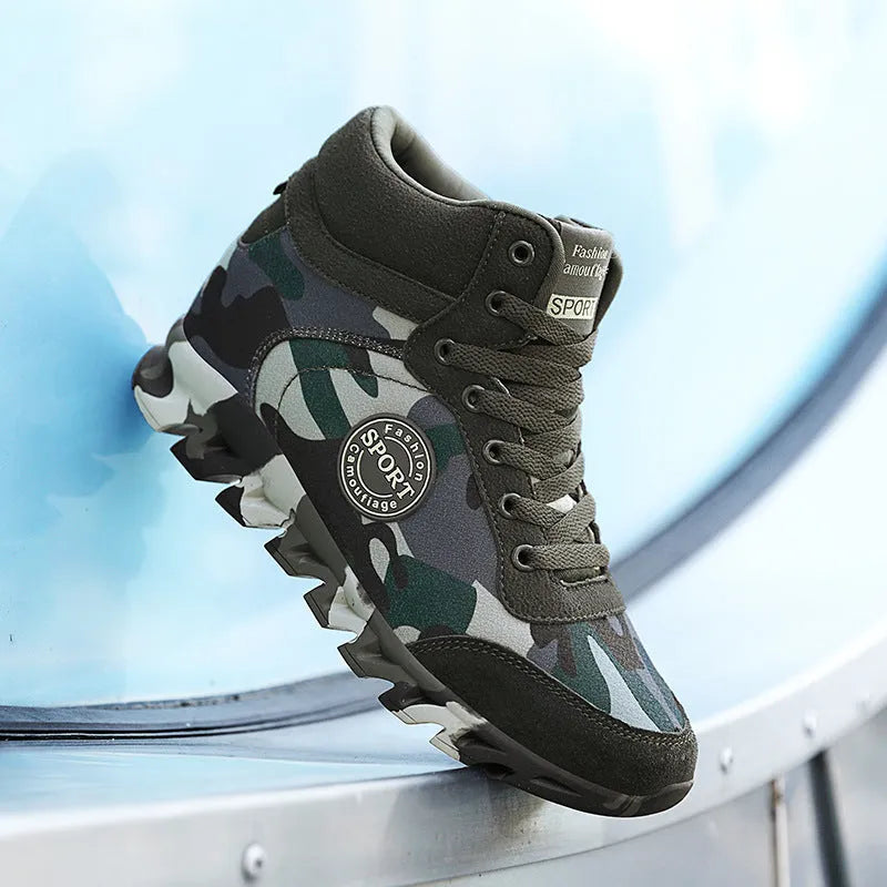 Green camouflage canvas women's trainers with rubber soles showing size range 35-42 EU