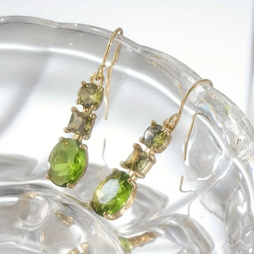 Green copper retro bohemian earrings with geometric quadrilateral shape