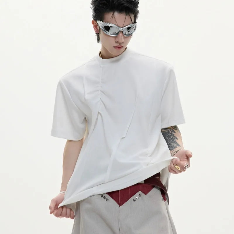 Men's black cotton T-shirt with three-dimensional pleated texture, round neck and short sleeves