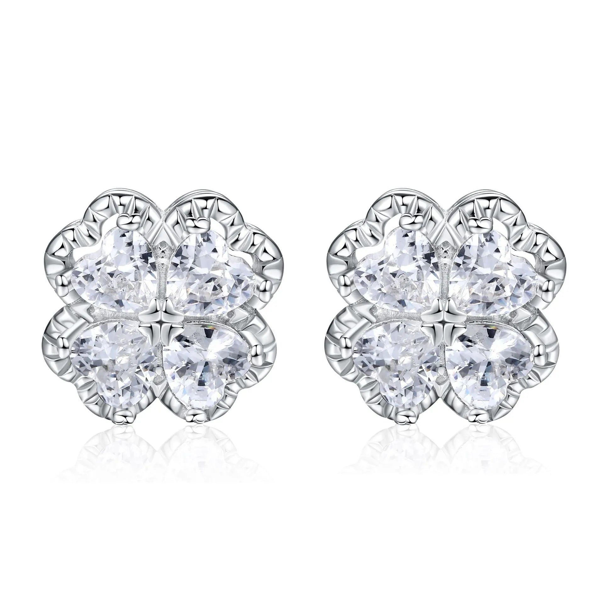 Zeng Yin four-leaf clover earrings with heart-shaped zircon stones in sterling silver