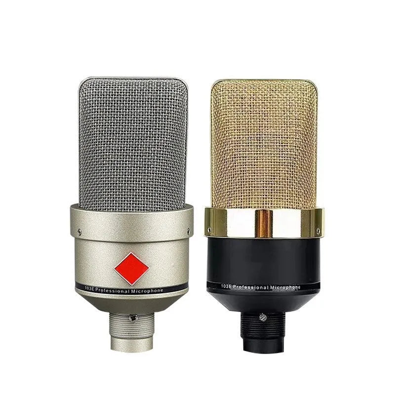 Condenser microphone with cardioid pattern and USB cable on stand