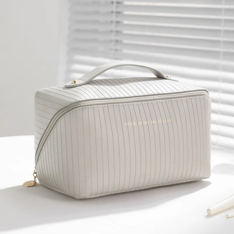 Cubic vertical pattern pillow makeup bag for travel with 22.5cm dimensions