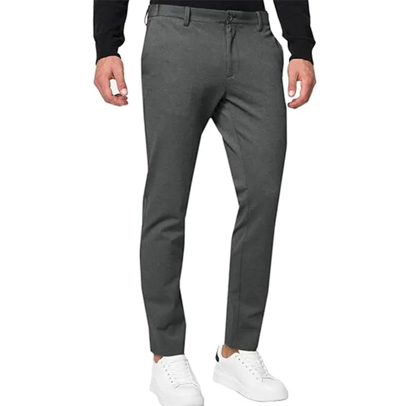 Men's slim-fit tapered chino trousers in solid colour with mid-waist design