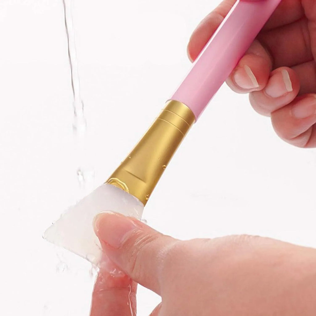 Silicone face mask applicator spatula brush in assorted colours for clay and skincare application