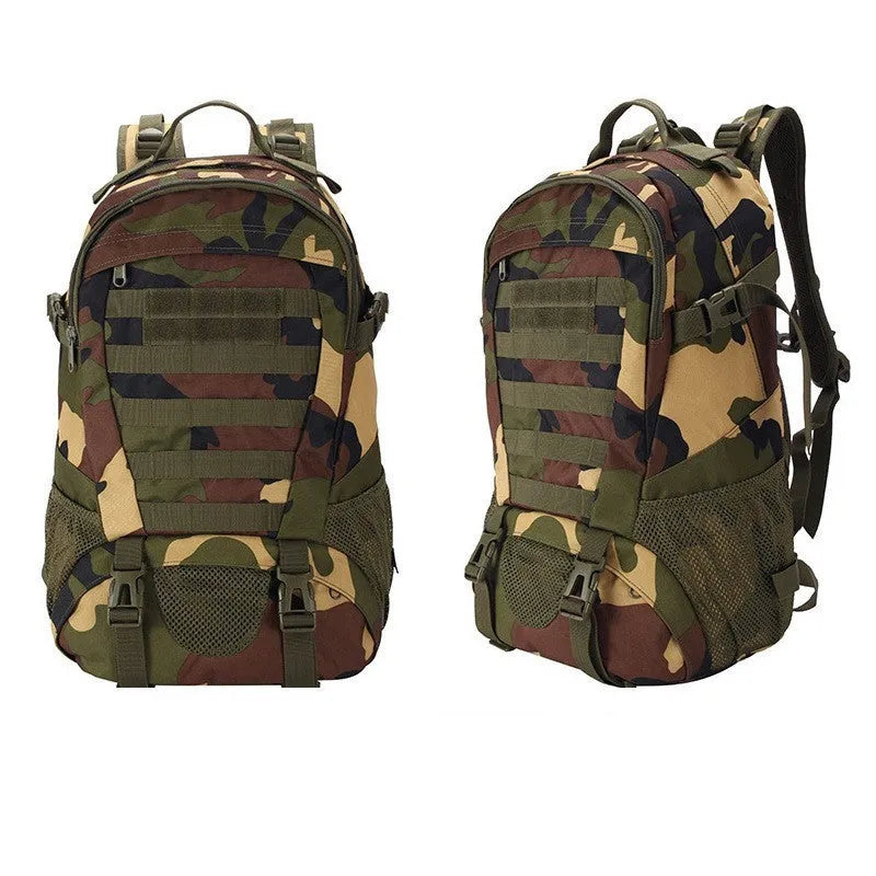 Green Oxford cloth mountaineering backpack with air pillow belt, shown with a large main compartment.