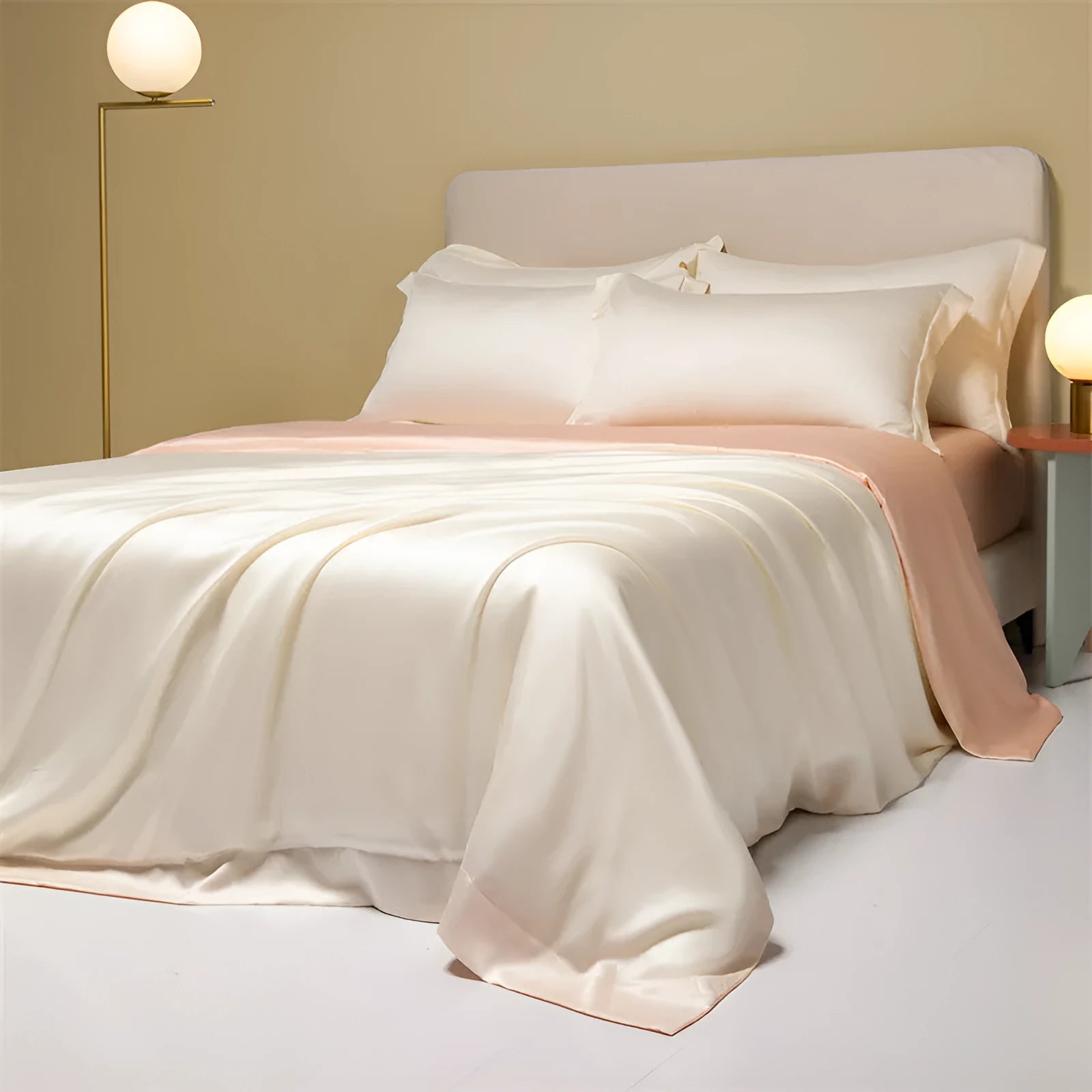 Luxury Lenzing Tencel 200 thread count quilt cover and sheet set in Antique White with modern simplicity style