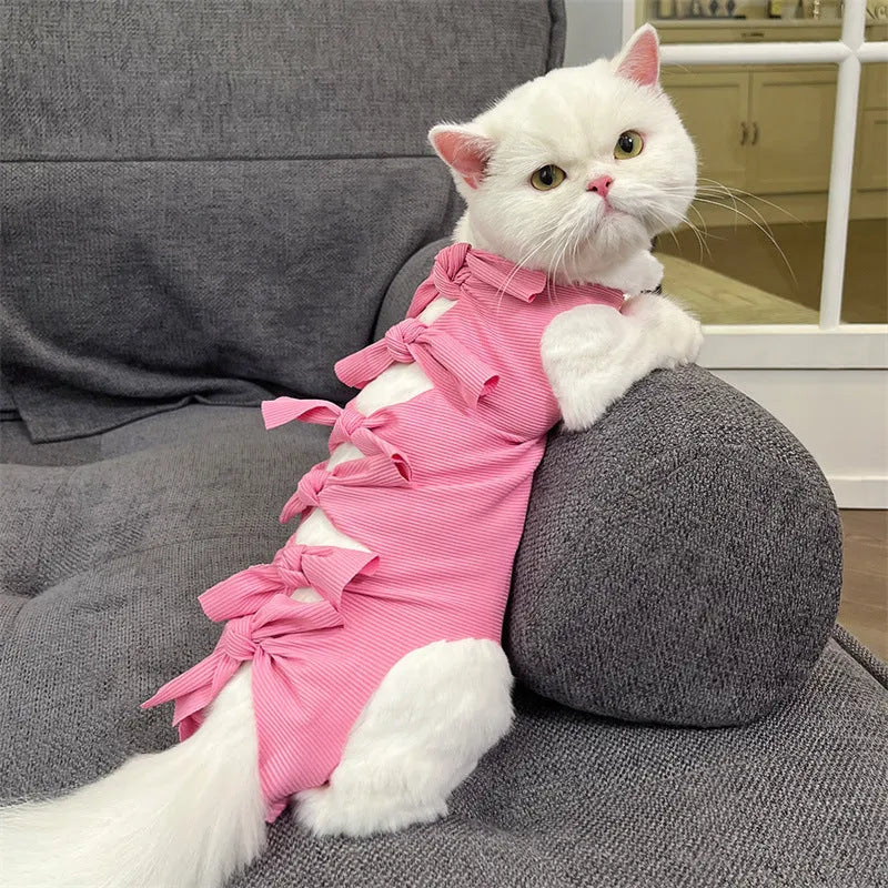 Lace-up cat sterilization clothing in polyester fabric for post-operation recovery