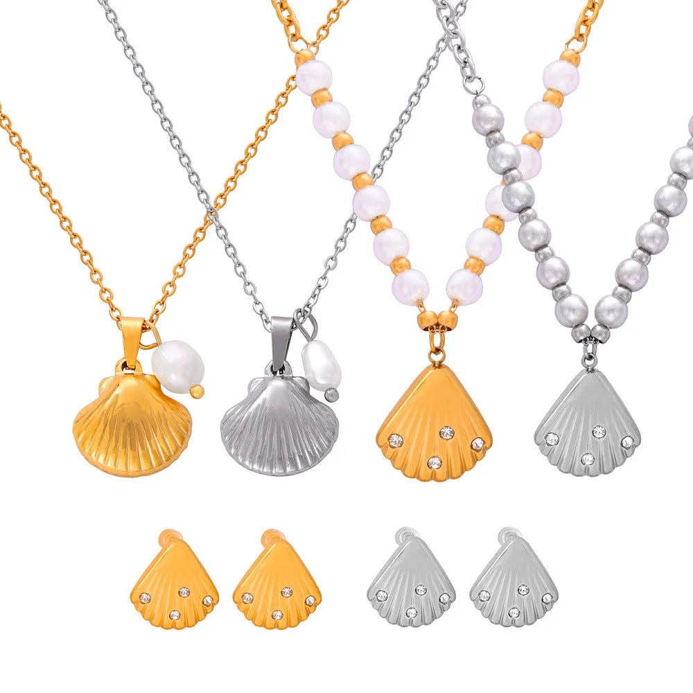 French vintage shell pendant necklace with freshwater pearl bead on O-shaped titanium steel chain