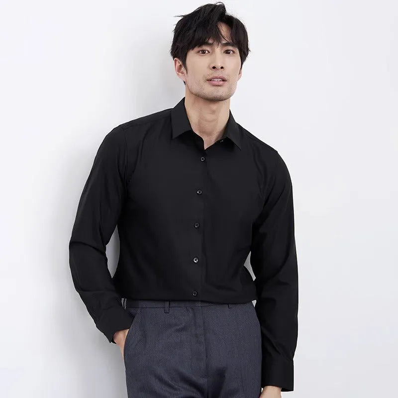 Men's slim fit business shirt in wine red colour with long sleeves and non-ironing polyester blend fabric