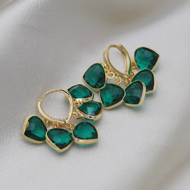 Green heart-shaped glass pendant ear clips with Korean style design and alloy gemstone details